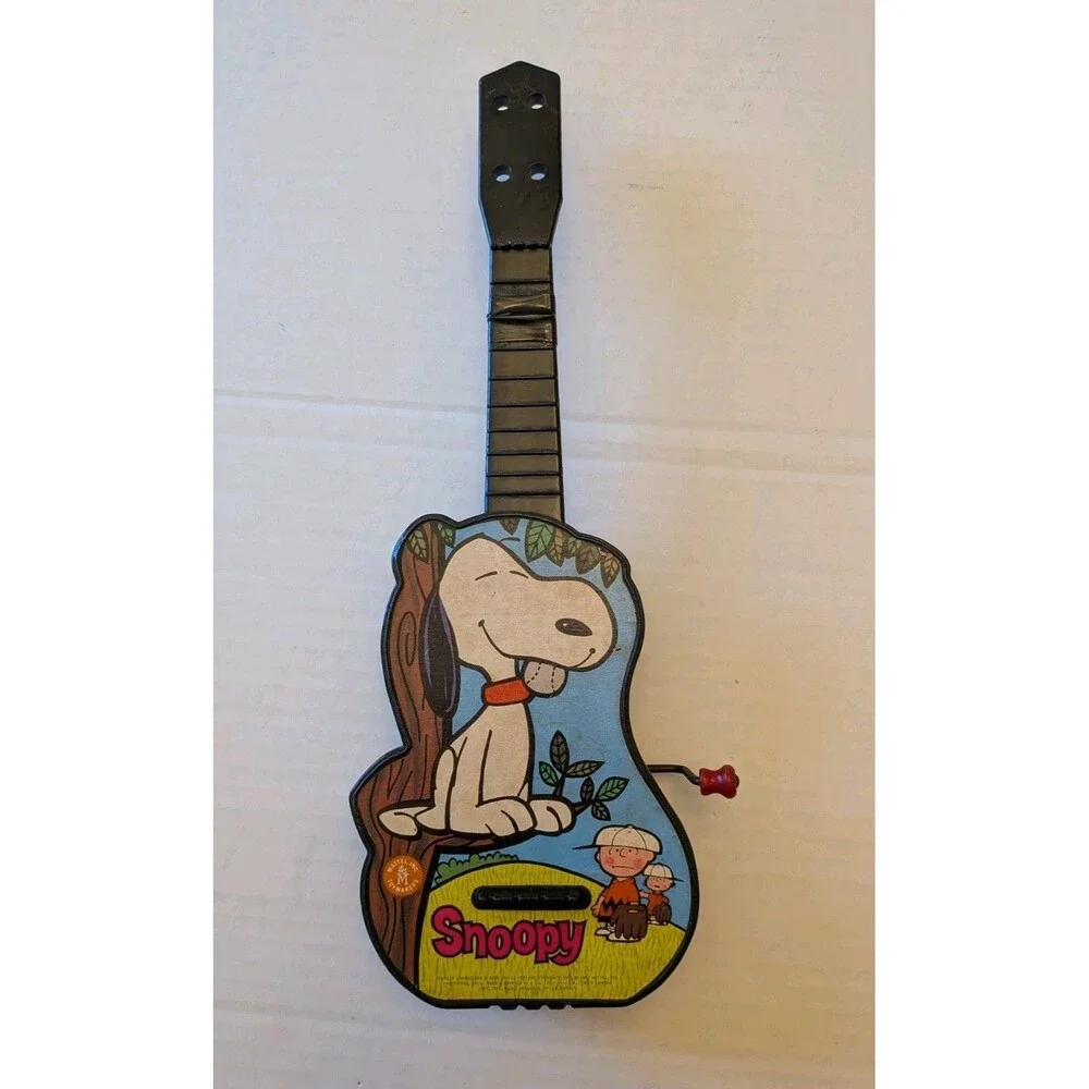 Snoopy Peanuts Toy Hand Crank Guitar Mattel 1967 Works, Fair